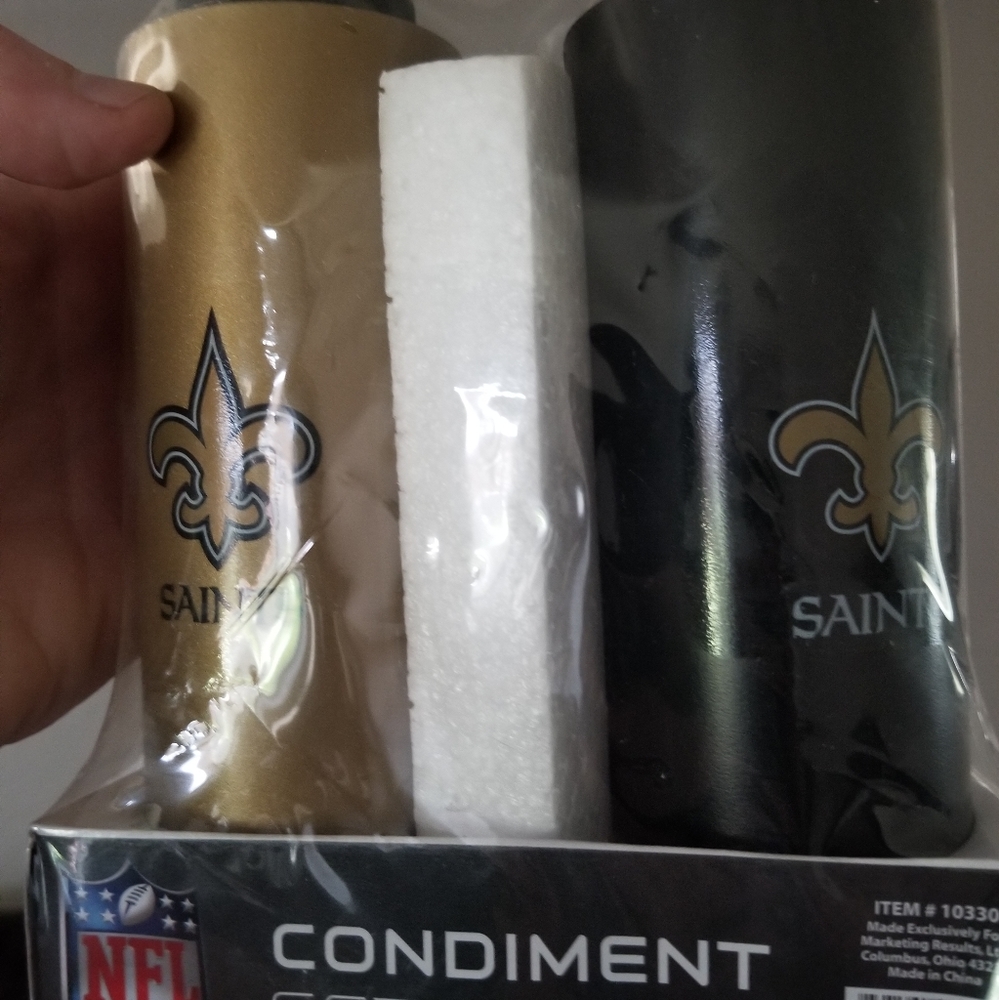 New Orleans saints condiments containers